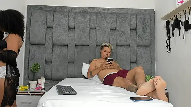 2Hot4You OS online show from January 2026 03:12:02 AM