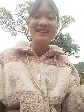 Snapshot of Hina2xx chatting on January 2026 07:22:01 AM Hina2xx online show from January 2026 07:22:01 AM