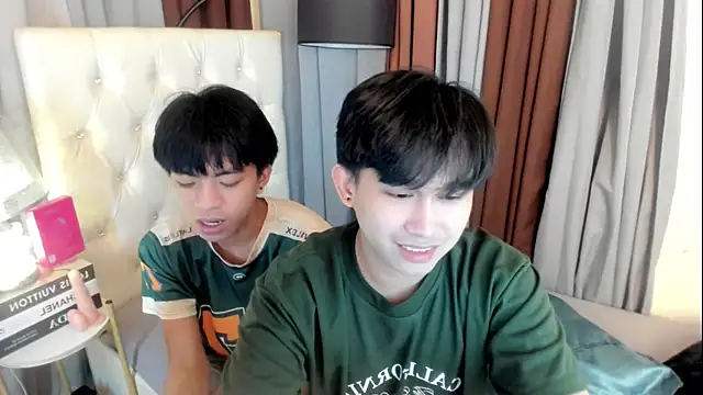 davincihugecock online show from June 2026 05:30:02 PM