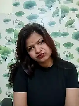 Attractive Queen  online show from January 2026 03:45:02 AM