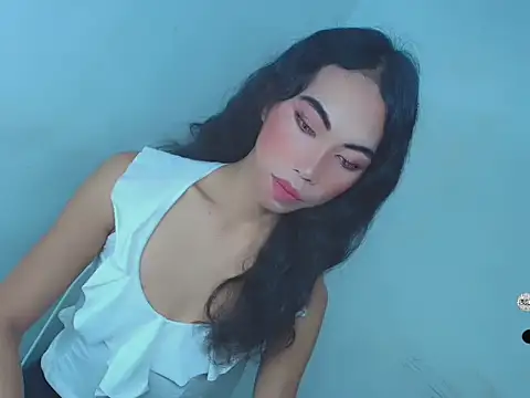 Massivecockfiona online show from February 2026 05:46:01 AM