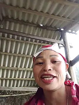 Snapshot of miray- chatting on January 2026 04:49:02 AM miray- online show from January 2026 04:49:02 AM