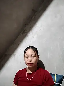 Snapshot of miray- chatting on February 2026 12:41:02 PM miray- online show from February 2026 12:41:02 PM