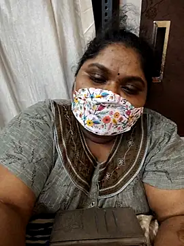 misammahyd online show from July 2026 09:02:01 AM