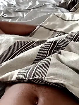 Snapshot of Winterslender chatting on February 2026 06:12:02 AM Winterslender online show from February 2026 06:12:02 AM