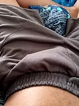 Snapshot of Winterslender chatting on February 2026 06:07:01 AM Winterslender online show from February 2026 06:07:01 AM