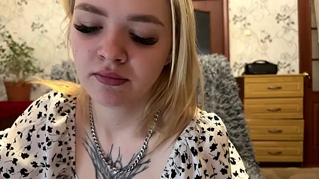 MichaelaStruckhoff online show from February 2026 05:13:02 AM