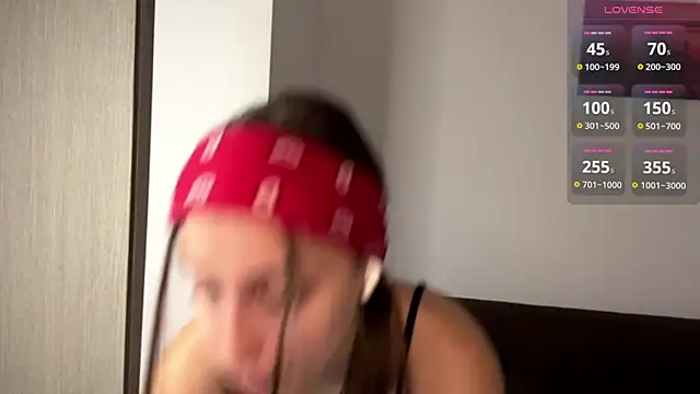 EvaRenard online show from April 2026 05:10:02 PM