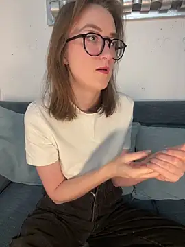 Persephone Kore online show from March 2026 06:57:02 PM