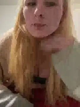 Snapshot of PurpleHazexx chatting on February 2026 05:53:02 PM PurpleHazexx online show from February 2026 05:53:02 PM