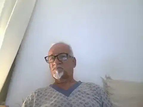 Snapshot of Patyman chatting on May 2026 02:51:02 AM Patyman online show from May 2026 02:51:02 AM
