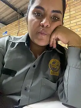 Snapshot of Isabel_3 chatting on January 2026 11:25:01 PM Isabel 3 online show from January 2026 11:25:01 PM