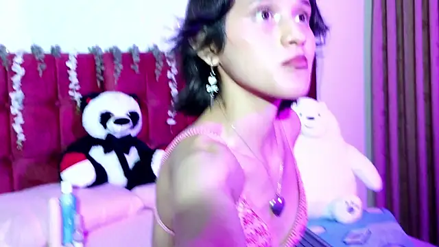 Veronica Lamberth online show from March 2026 05:13:02 AM