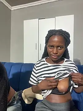 CreamyCupCake 96 online show from April 2026 08:25:02 PM