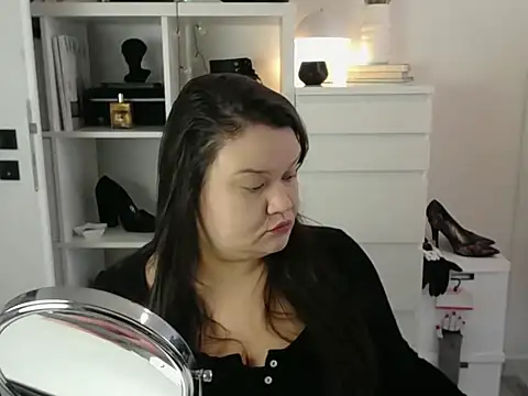 HollyDanceSoul online show from March 2026 07:25:01 AM