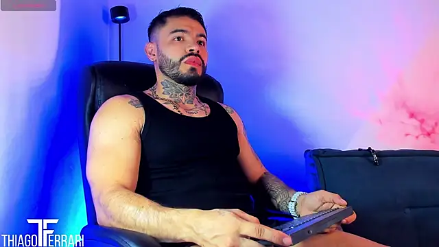 thiago ferrari  online show from April 2026 04:39:02 AM