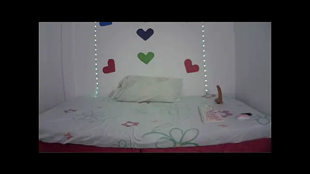 Snapshot of Mia_Suarez7 chatting on February 2026 12:22:02 AM Mia Suarez7 online show from February 2026 12:22:02 AM