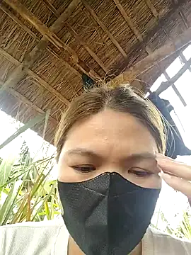 Snapshot of leona118 chatting on February 2026 02:22:01 AM leona118 online show from February 2026 02:22:01 AM