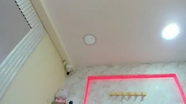 KimiNaru online show from April 2026 04:04:02 AM