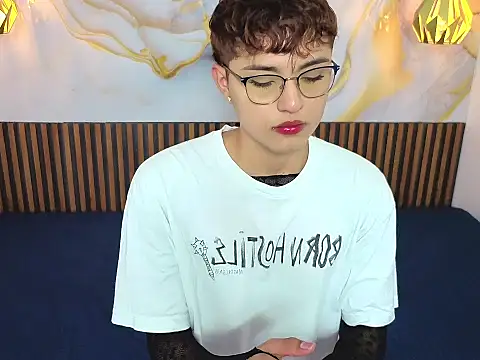 ReneePaz online show from January 2026 06:13:01 PM