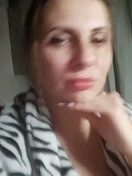 Kitty232425 online show from January 2026 07:50:02 PM