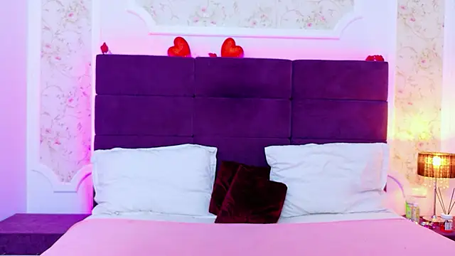 EvelinHill online show from February 2026 05:05:02 AM