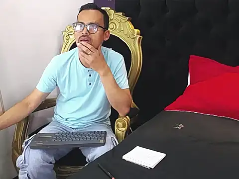 Oswalldo   online show from March 2026 11:26:01 AM