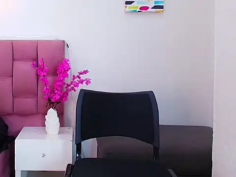 Oswalldo   online show from March 2026 11:21:01 AM