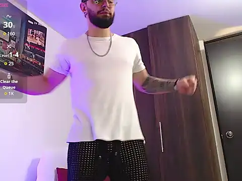 Snapshot of Axel_Stton chatting on March 2026 01:11:01 PM Axel Stton online show from March 2026 01:11:01 PM