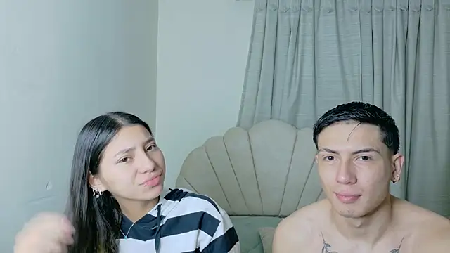 ScarlettAndLucas online show from June 2026 10:19:02 AM