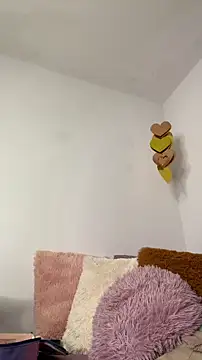 GiannaMagari online show from February 2026 09:07:01 PM