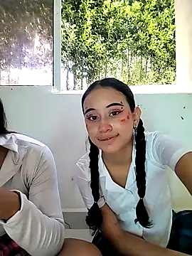 Snapshot of l0lita_emi chatting on March 2026 03:04:01 PM l0lita emi online show from March 2026 03:04:01 PM