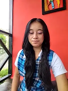 Snapshot of l0lita_emi chatting on April 2026 03:17:02 PM l0lita emi online show from April 2026 03:17:02 PM