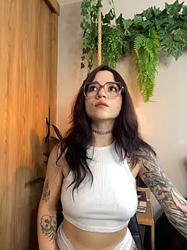 Snapshot of _Charlotte_Rose chatting on February 2026 09:11:01 PM Charlotte Rose online show from February 2026 09:11:01 PM