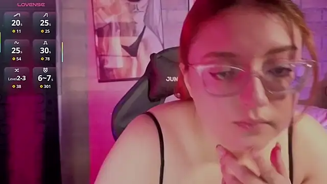 Mia Franklyn online show from March 2026 07:50:02 PM