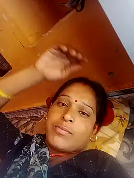 Snapshot of mabimi_sexe chatting on April 2026 05:22:01 AM mabimi sexe online show from April 2026 05:22:01 AM