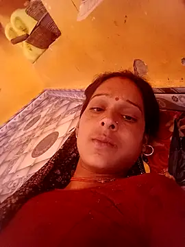 Snapshot of mabimi_sexe chatting on April 2026 05:21:02 AM mabimi sexe online show from April 2026 05:21:02 AM