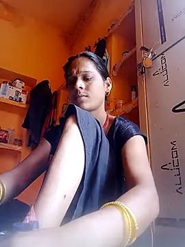 Snapshot of mabimi_sexe chatting on April 2026 06:22:01 AM mabimi sexe online show from April 2026 06:22:01 AM