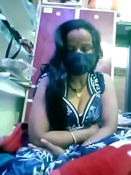 kiiuu sexe online show from February 2026 04:45:02 PM