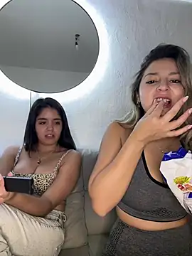 bebitas2  online show from March 2026 12:58:02 AM