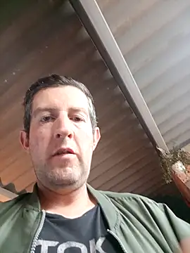 Snapshot of MelissaAndPeter chatting on November 2025 09:50:02 PM MelissaAndPeter online show from November 2025 09:50:02 PM