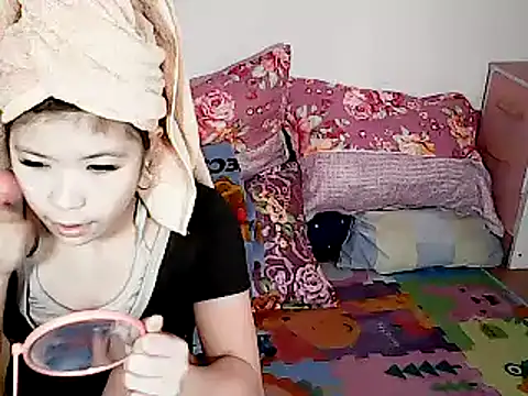 xxhotamizinggirl online show from March 2026 04:21:02 PM