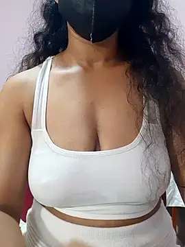 cutehotwife online show from February 2026 05:45:02 PM