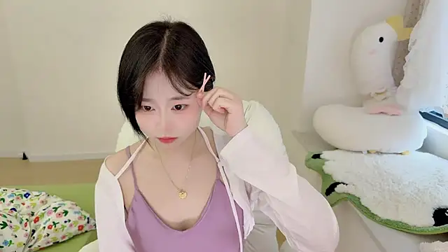 Onefiona online show from March 2026 03:44:02 AM