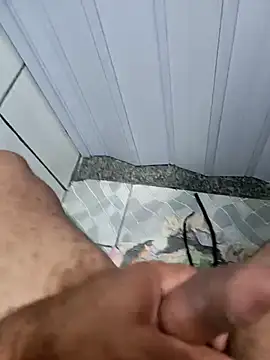 DOUTRINADOR19CM online show from February 2026 11:01:02 PM