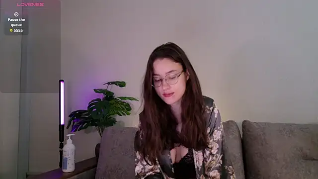 Snapshot of classy____ chatting on July 2026 04:02:02 PM classy online show from July 2026 04:02:02 PM
