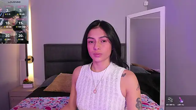 lilith petit  online show from March 2026 07:39:01 PM