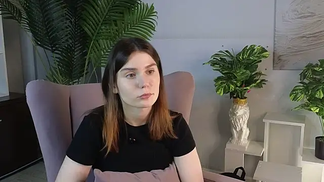 Snapshot of RickiHamelinck chatting on January 2026 09:14:02 AM RickiHamelinck online show from January 2026 09:14:02 AM