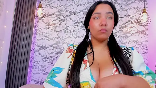 Snapshot of soffi_joness23 chatting on January 2026 12:22:02 PM soffi joness23 online show from January 2026 12:22:02 PM