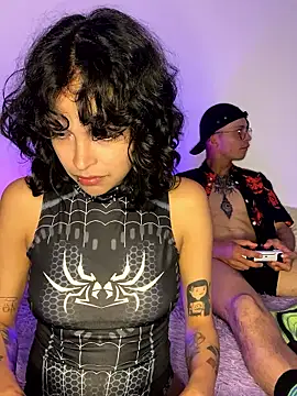 sakuraanduchira  online show from January 2026 11:43:02 PM